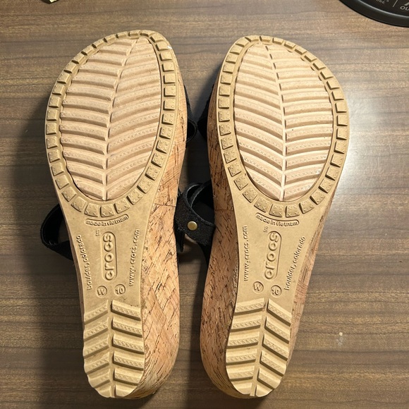 3 pair of shoes. 2 pair of Crocs sandals and one pair of Toms size 10 - Picture 3 of 6